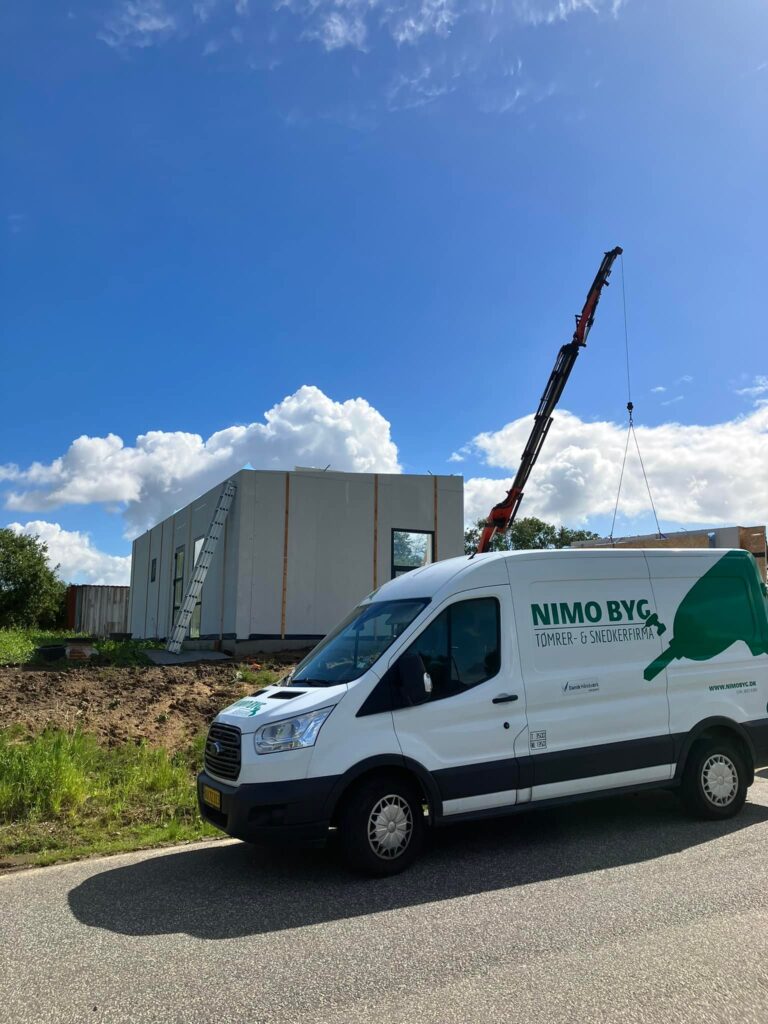 NIMO BYG varevogn ved husbyggeri